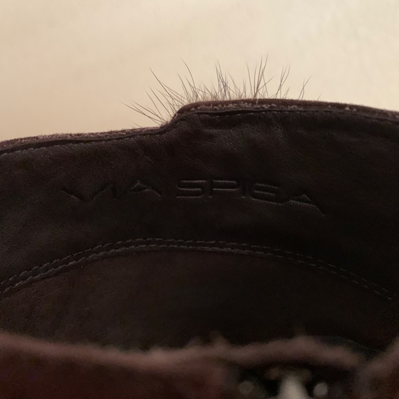 Via Spiga Suede Pointed Toe Mink Pompoms Ankle Boots US 6 - Picture 7 of 11